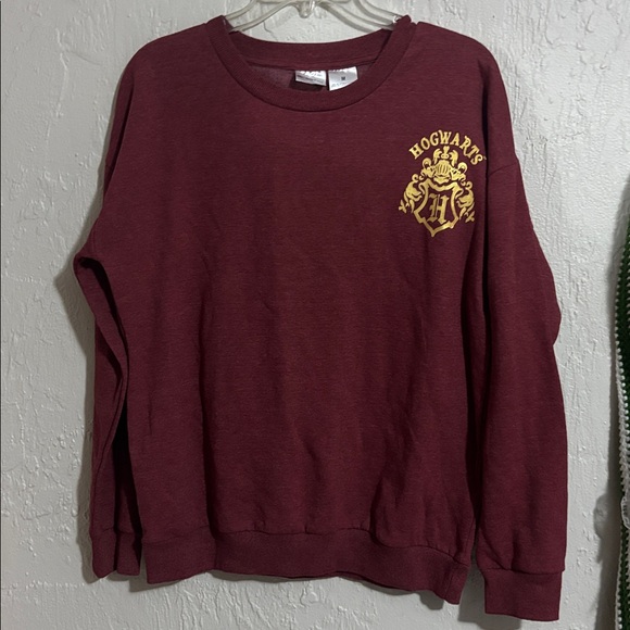 Wizarding World Harry Potter Hogwarts Maroon Sweatshirt Size M - Picture 7 of 7